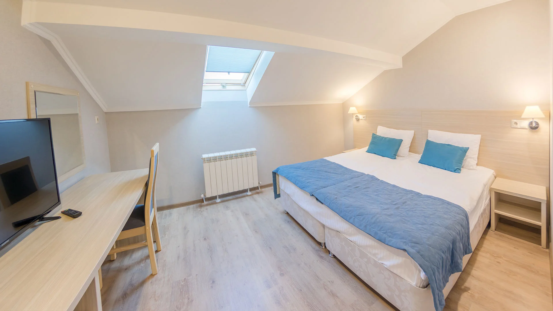 Апартаменты 2 комнатные с кухней мансарда